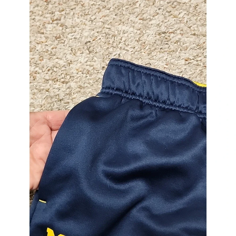 Nike Boys Michigan Sweatpants Joggers Size Large‎ Blue On Field Therma Fit **